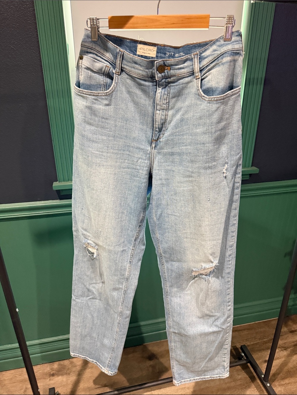 Pilcro Women's Straight Leg Jeans in Light Wash Blue